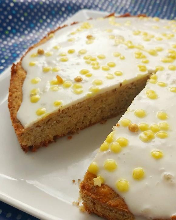 Migdałowo-cytrynowe ciasto bez glutenu