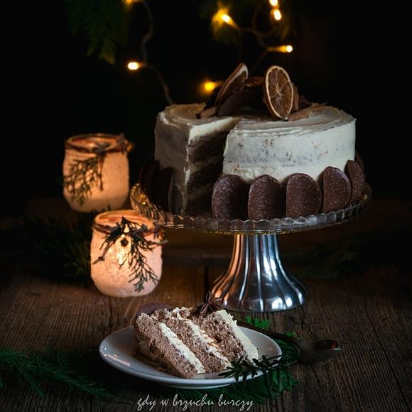 Tort korzenno-pomarańczowy