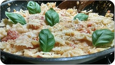 Farfalle a la Caprese