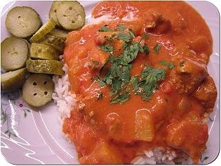 Kurczak z dynią w pomidorowym sosie - smak inspirowany Indiami