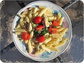 Penne w sosie śmietanowym z kurczakiem