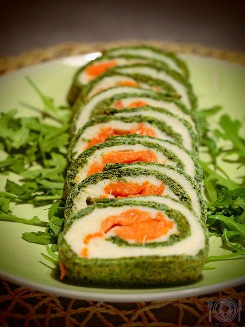 Rolada szpinakowa z łososiem keto paleo low carb bez nabiału