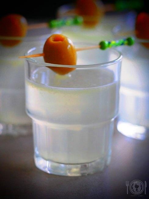 Gin martini keto paleo low carb