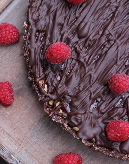 Tarta z masłem orzechowym i dżemem