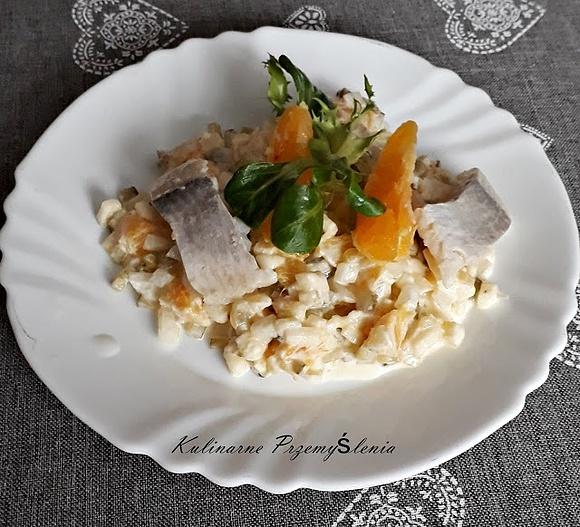 Śledzie w aromatycznym sosie