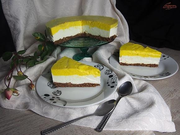 Sernik jogurtowy z mango