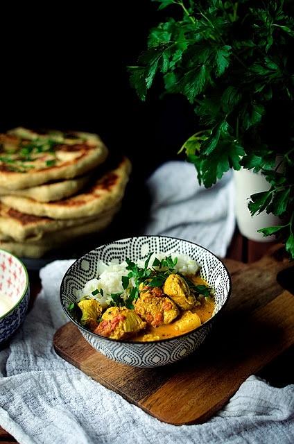 Butter chicken – potrawa z kurczaka w orientalnym sosie