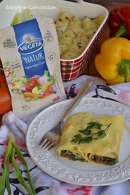 Ziemniaczane naleśniki z pieczarkowo-szpinakowym farszem