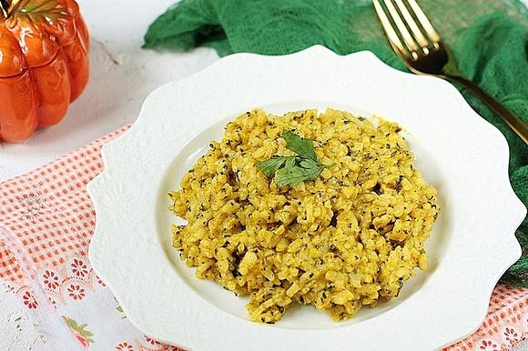 Risotto z dynią i pokrzywą