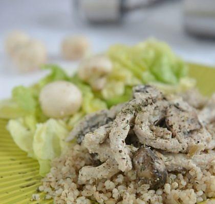 Mięciutki schab z pieczarkami i tymiankiem – szybki obiad