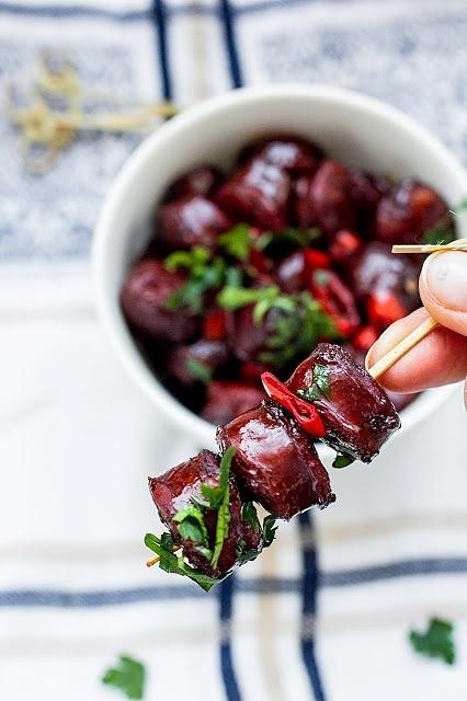 Chorizo w czerwonym winie