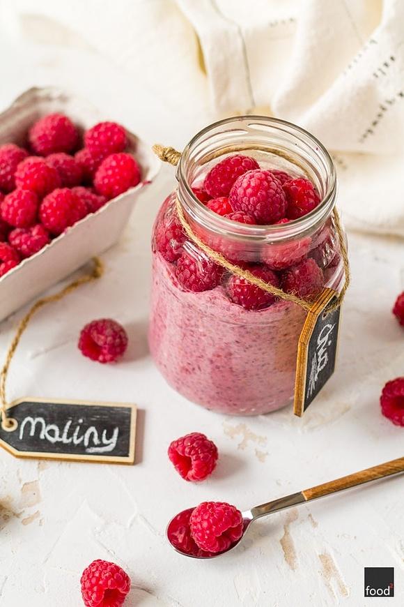 Malinowy pudding chia