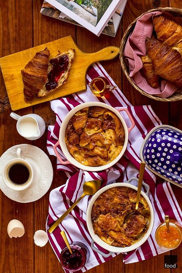 Pudding z croissantów