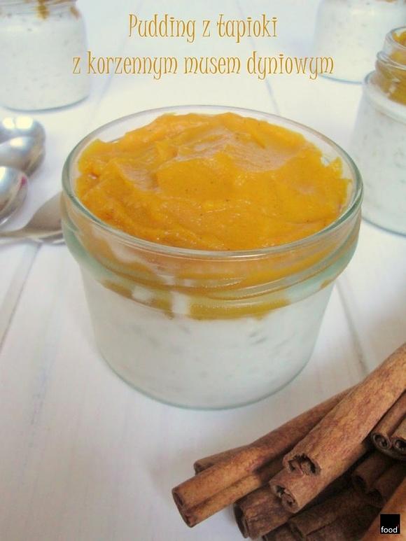 Pudding z tapioki z musem dyniowym i korzennymi przyprawami