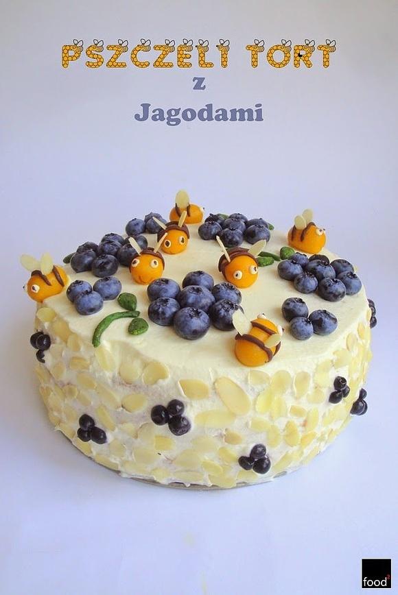 Pszczeli tort z jagodami
