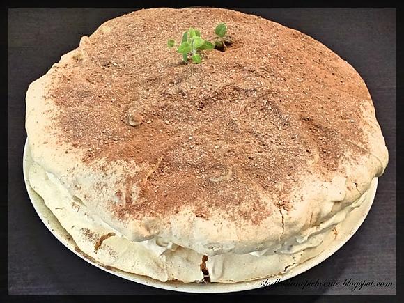 Tort bezowy Dacquoise Dakłas