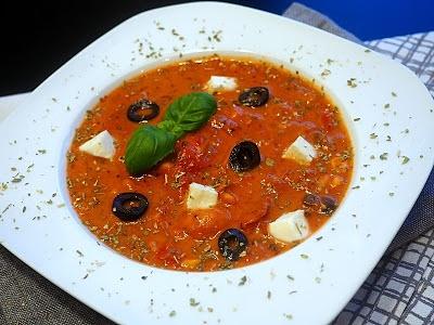 Zupa pizza z chorizo