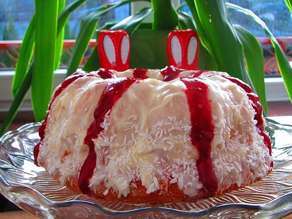 Kolorowa Babka Wielkanocna