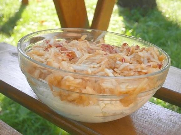 Sernikowa szarlotka bez pieczenia