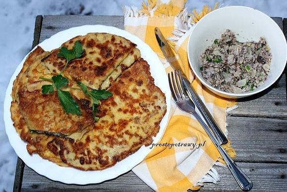 Krokiety z kaszą gryczaną i grzybkami mun