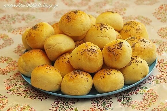 Mini bułeczki z kapustą i pieczarkami