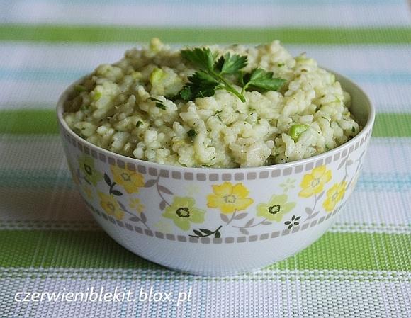 Risotto cytrynowo-ziołowe z awokado