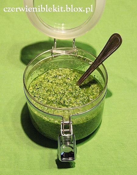 Rukolowo-cytrynowe pesto