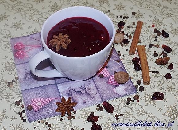 Sos żurawinowy z korzenną nutą