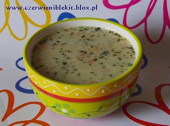 Zupa grochowa z boczkiem