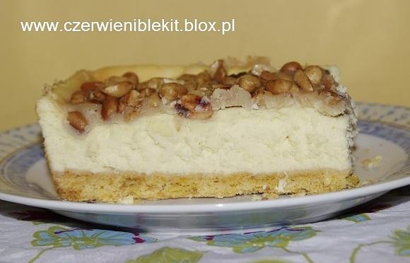 Sernik waniliowo-fistaszkowy
