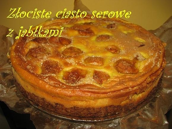 Złociste ciasto serowe z jabłkami