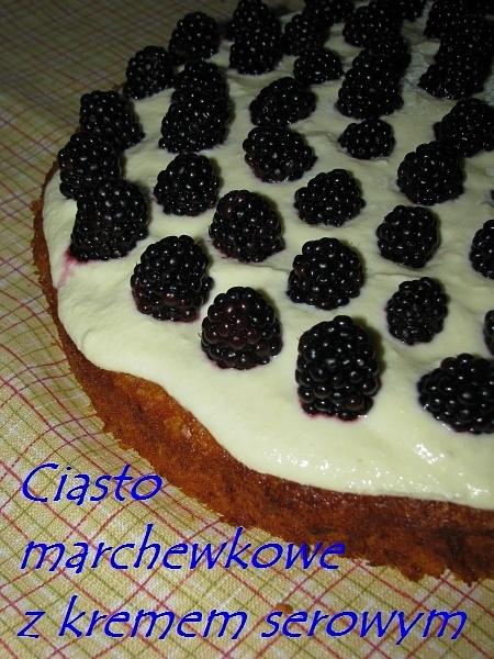 Ciasto marchewkowe z kremem serowym
