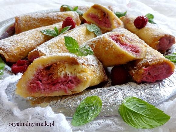 Pain perdu roulé – tosty francuskie z ricottą i malinami