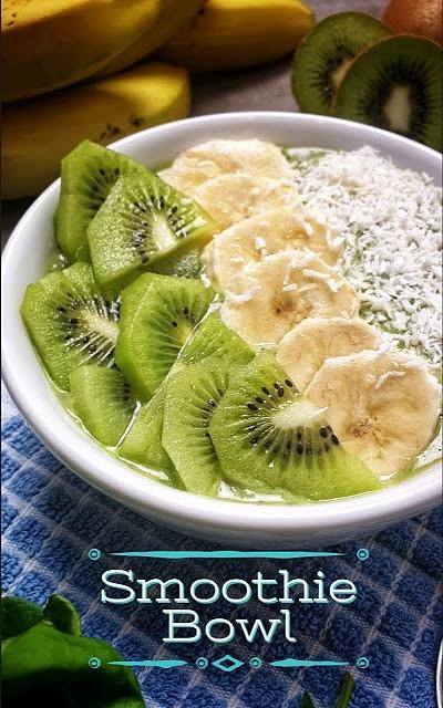 Smoothie bowl z kiwi i banany, zdrowe śniadanie
