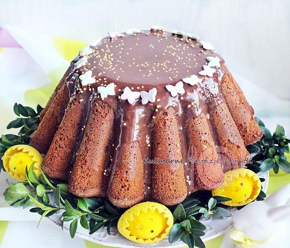 Babka wielkanocna z filmikiem