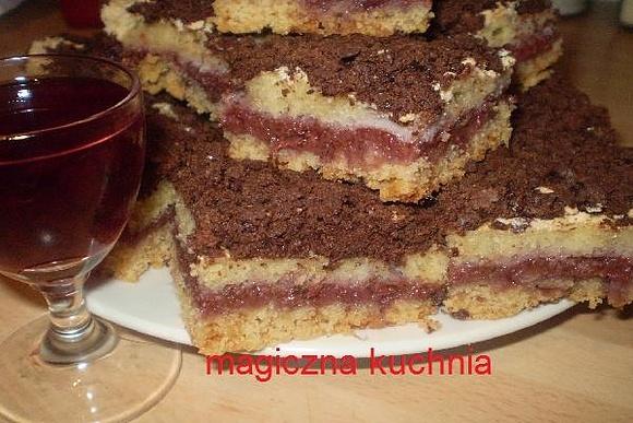 Pleśniak z malinami w spirytusie