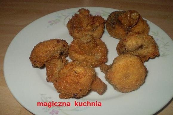 Panierowane smażone pieczarki