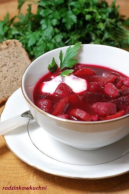 Barszcz ukraiński - gęsta i aromatyczna zupa na jesień i zimę