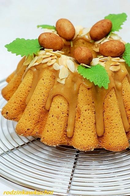 Babka kajmakowa