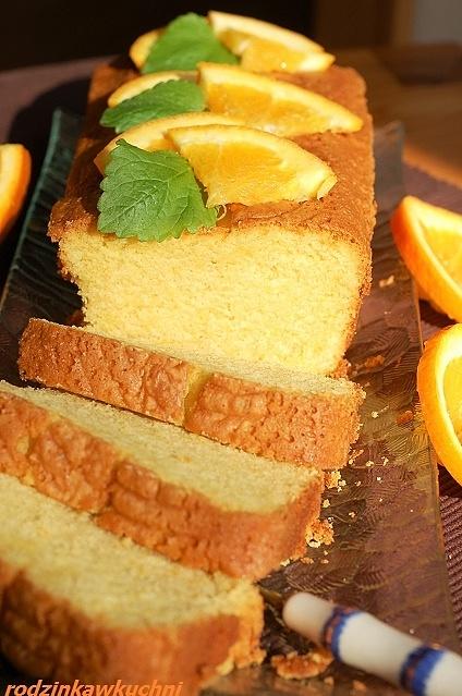 Piaskowiec pomarańczowy – bezglutenowe i tradycyjne ciasto piaskowe