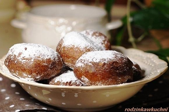 Błyskawiczne pączki serowe
