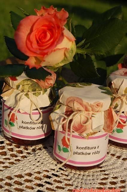 Konfitura z płatków róży