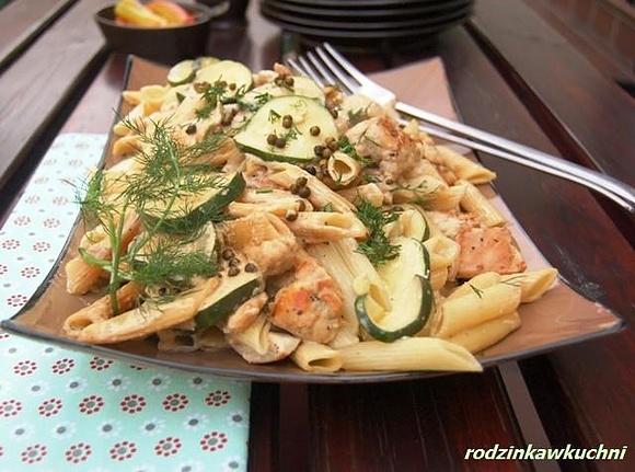 Penne z cukinią i kurczakiem