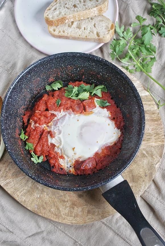 Szakszuka z chorizo