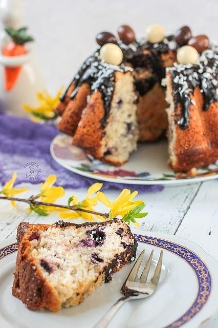 Ekspresowa Kokosowo-Jagodowa Babka