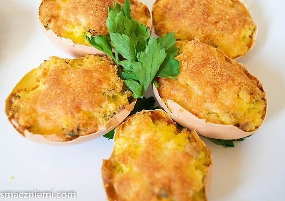 Pieczone nadziewane jajka