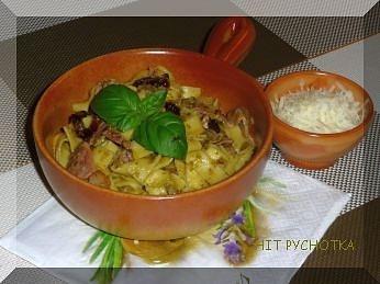 Wstążki z pesto