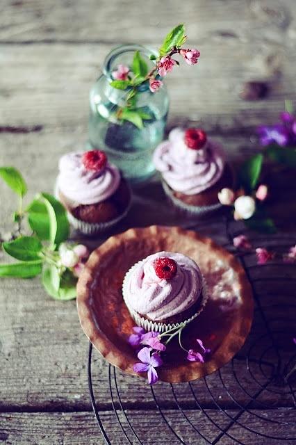 Czekoladowe muffinki - przepis na pyszne ciasto lekkie i wilgotne