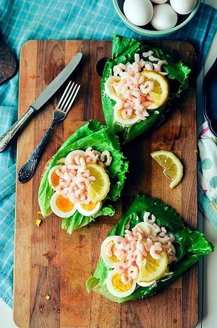 Rekesmørbrød norweska kanapka z krewetkami