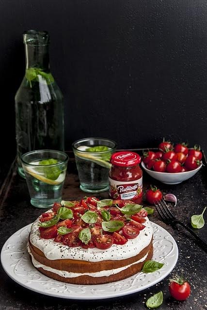 Tort pomidorowy wytrawny